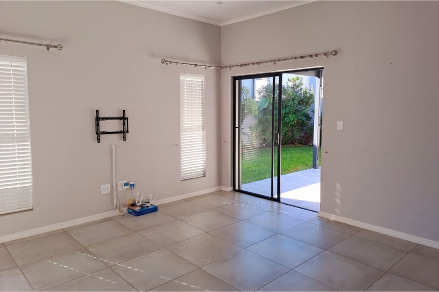 To Let 3 Bedroom Property for Rent in Aan de Wijnlanden Western Cape